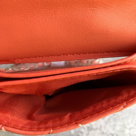 Badgley Mischka Phone Case Crossbody Diamond Pattern Quilting And Studs - Picture 6 of 12